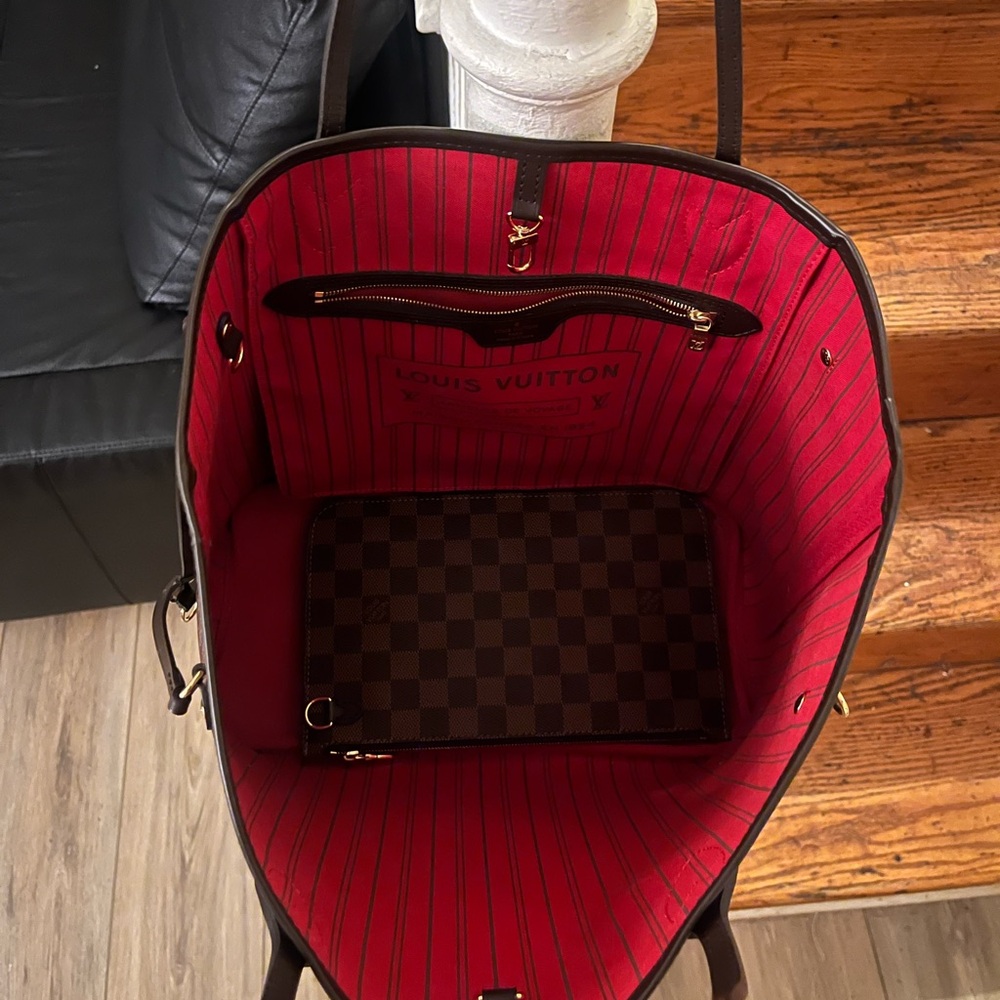 Checkered Tote Bag - Red Interior - Picture 3 of 7